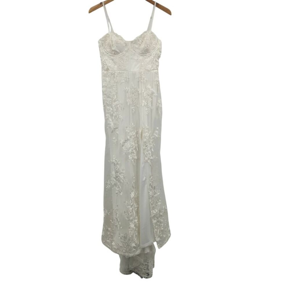 Lulus Wedding Dress White M